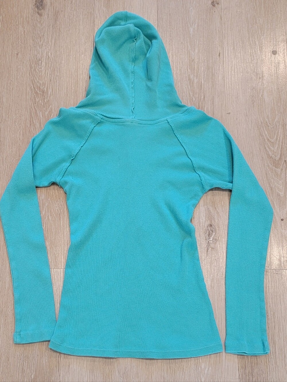 Clearance! Turquoise fitted hoodie - Picture 3 of 7